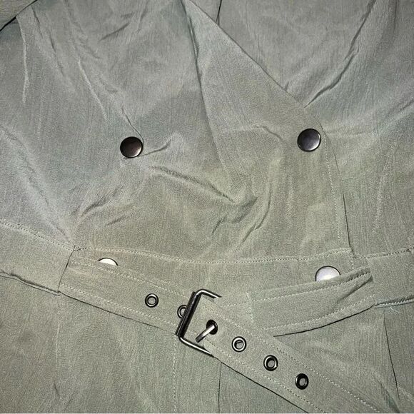 HYFVE Olive Sleeveless Belted Military Romper Size Medium - Picture 6 of 10